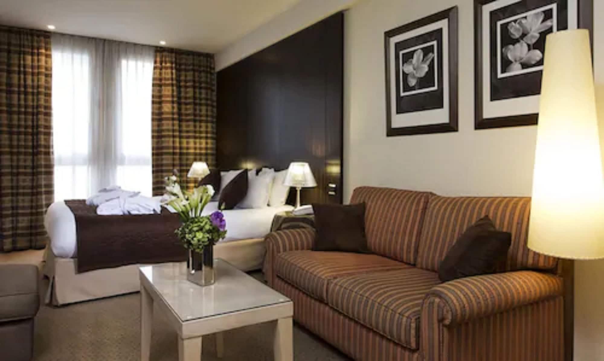 Hotel Le Pera Paris Værelse billede