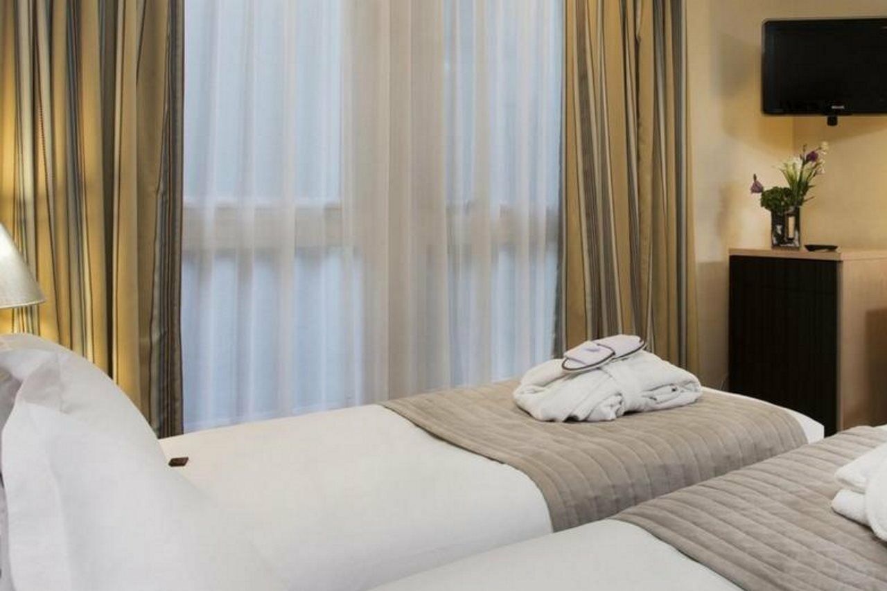 Hotel Le Pera Paris Eksteriør billede